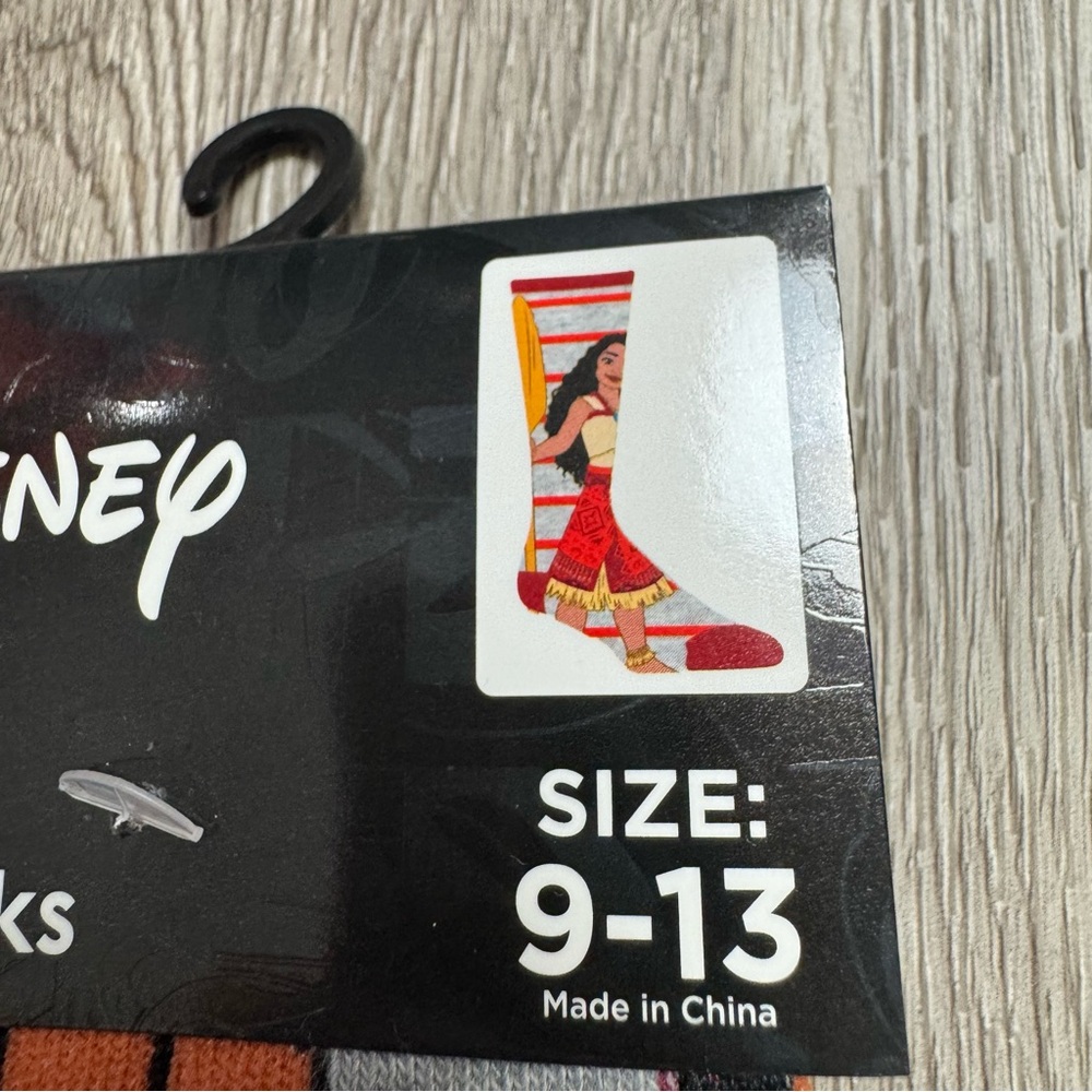 Disney Moana Crew Socks Size 9–13
